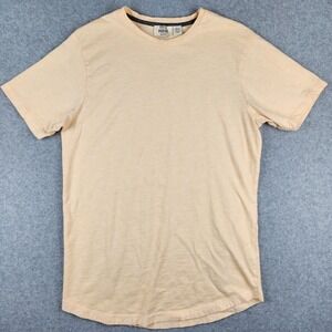 Hedge T-Shirt Men's Large L Pale Yellow Curved Scoop Hem Comfort Stretch